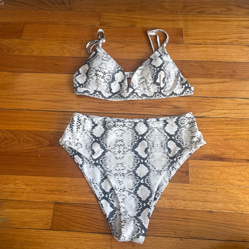 Snake Print high waisted Bikini Set